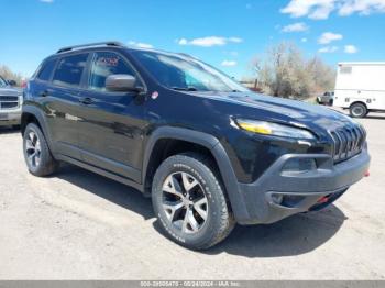  Salvage Jeep Cherokee