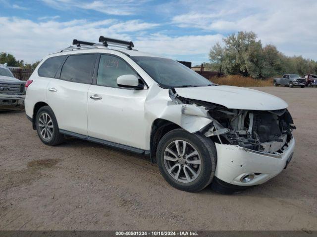  Salvage Nissan Pathfinder