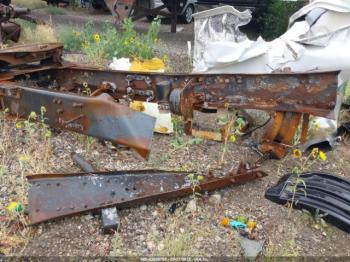  Salvage Kenworth Construction
