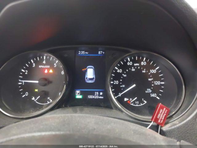 Nissan Rogue Sv Image 14