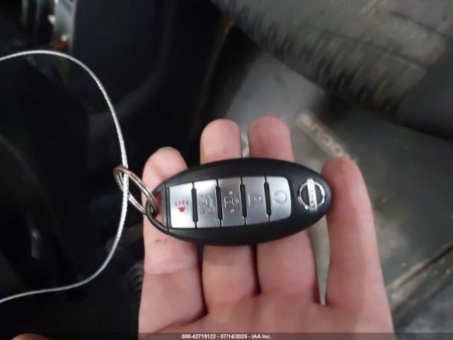 Nissan Rogue Sv Image 13