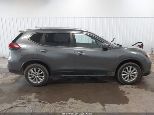 Nissan Rogue Sv Image 9