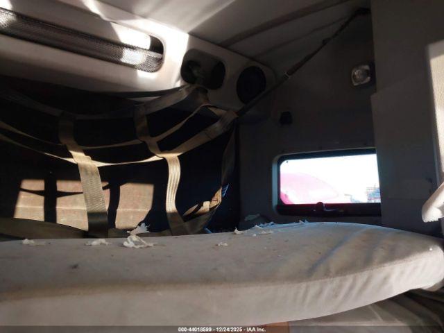 Volvo Vn Vnl Image 12