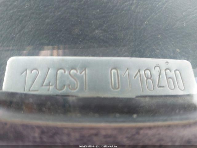 FIAT 124 Spider Image 13